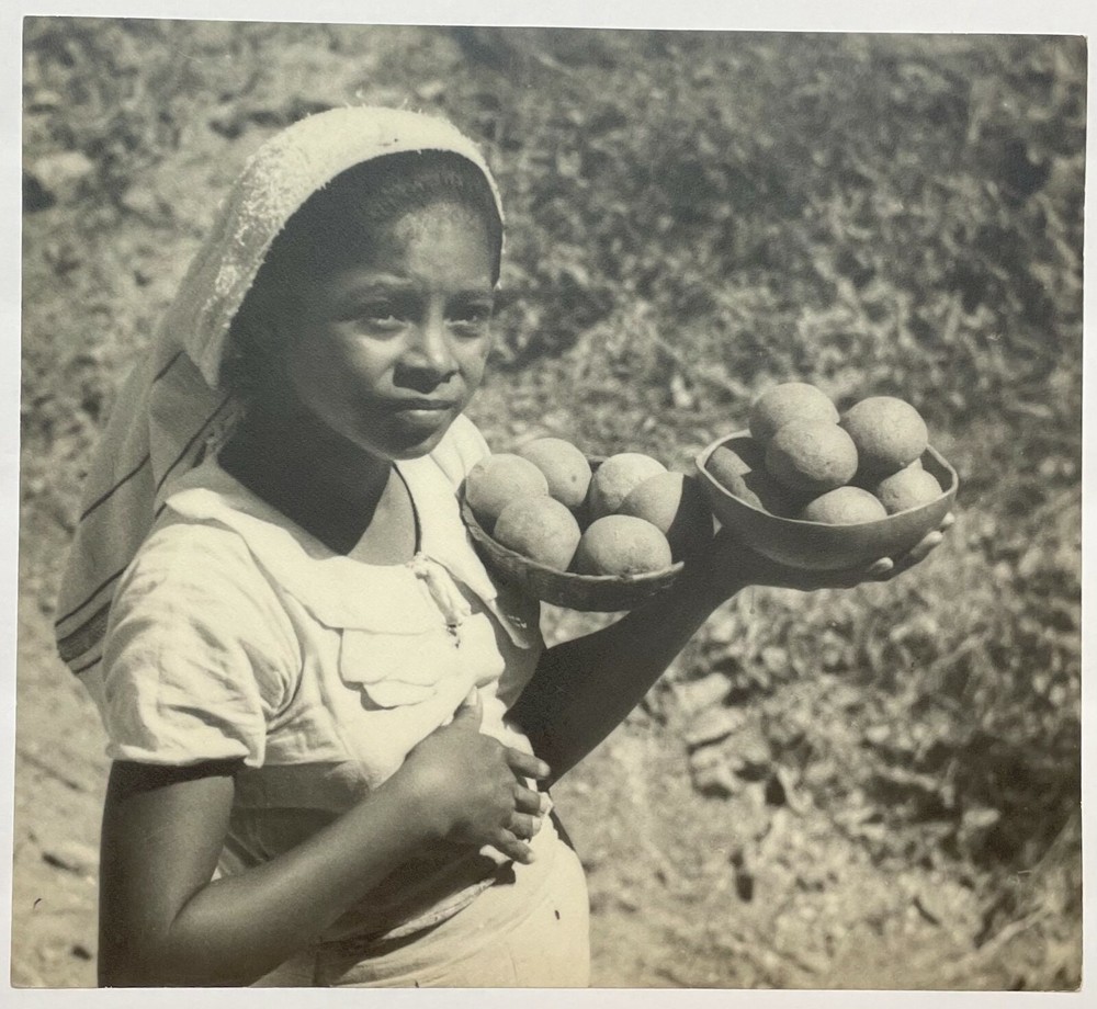 Original Eleanor Parke Custis ‘Maria of GUATEMALA’ Child Portrait Photograph