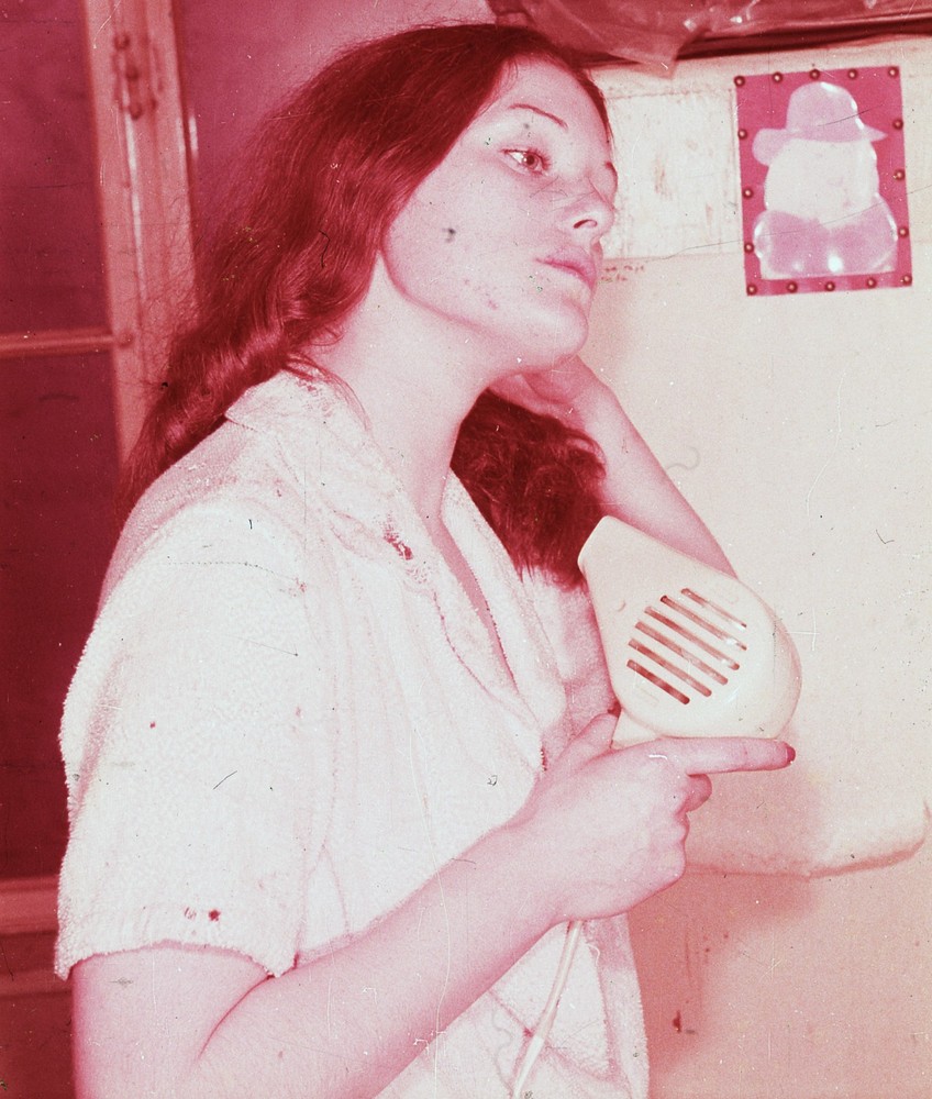 LOT 4x, pretty woman w hairdryer, vintage fine art slide, dia! 1970’