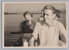 Chiemsee 1949 – Young people rowing on the lake – old photo 1940s