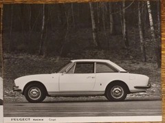 Vintage Car Photo Press Service Coupe/Sedan 504 from 1969