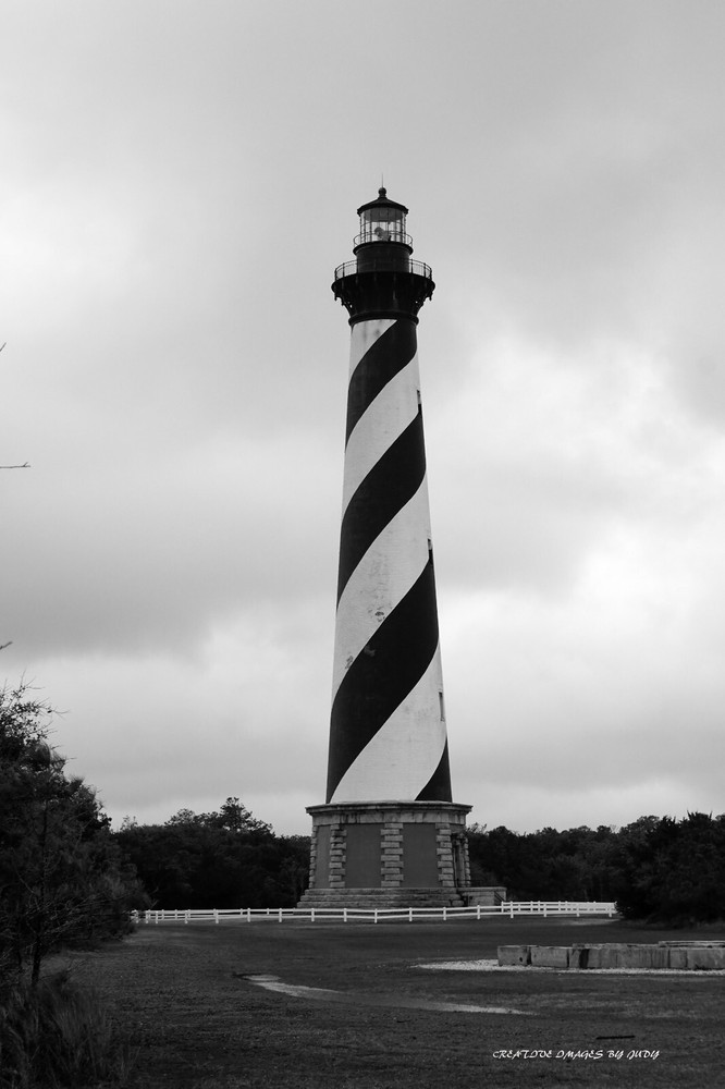 ” Wet Cape” Lighthouse Wall Art
