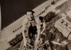 Georges II Tairraz (Attributed To) Strung On La Tour Eiffel, 1947 / Film Alain