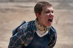 BEAUTIFUL MILLIE BOBBY BROWN STRANGER THINGS 5X7 Photo