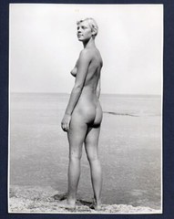 NUDE FIGURE STUDY Orig Photo with credit by ALEXANDER BAEGE German photographer