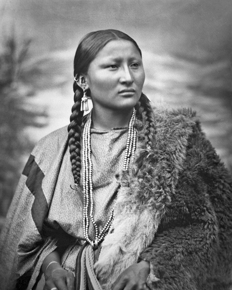 Arapaho Woman “Pretty Nose” Portrait 8″x10″ photograph reproduction 8×10