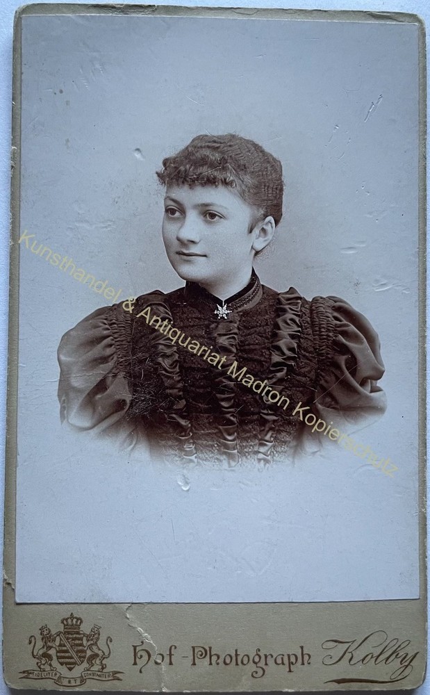 orig. CDV photo photograph woman lady picture old fashion around 1880 Kolby Chemnitz