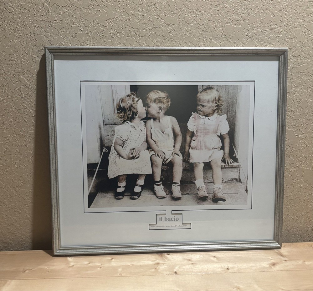 Baldwin Bruwell’s 1957 Black & White Children Photograph “Il Bacio” “The Kiss”