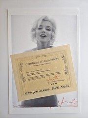 Bert Stern – Marilyn Monroe classic blue roses – signed