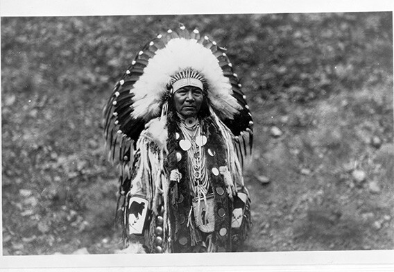 Jim Whitebird Photograph – Vintage Photo from 1923
