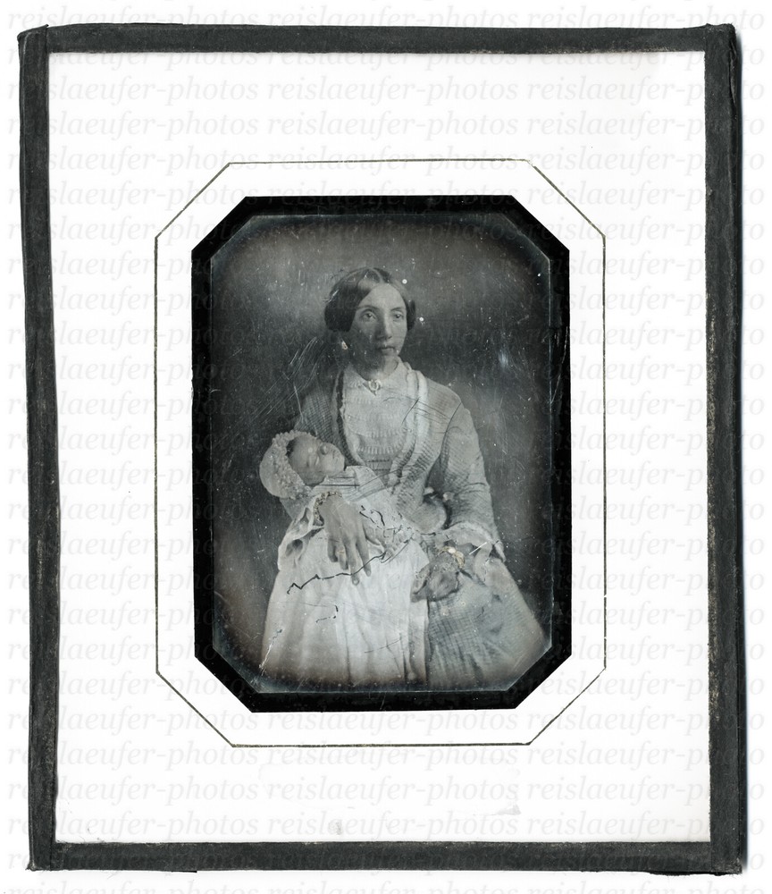 Daguerreotype 1/4 Plate, Post Mortem, Mother with Baby Circa 1850