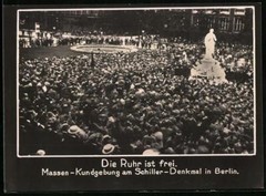 Photograph unknown photographer, view of Berlin, the Ruhr is free – Massen-Kun