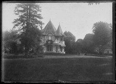 Antique Glass Plate Photo Negative 6×9 cm Black and White Castle Park France
