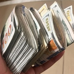 Photo Digital Product Wallpaper Image Picture * Cash Money in Hand * Only $0.99!