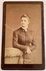 orig. CDV photo photograph old picture woman lady around 1880 Guido Maegerlein Chemnitz