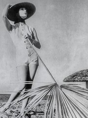 Elegant Beach Portrait – Iconic 1964 Fashion Photography by Korda