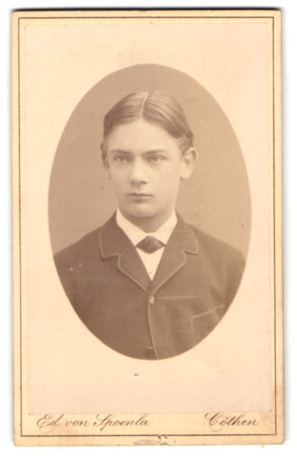 Photograph Ed. by Spoenla, Coethen, Leopoldstraße 9, teenager in suit