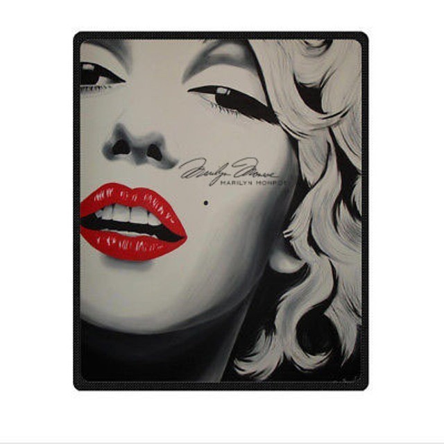 great marilyn monroe Soft Warm Single-Side Printing Flannel Fleece Blanket