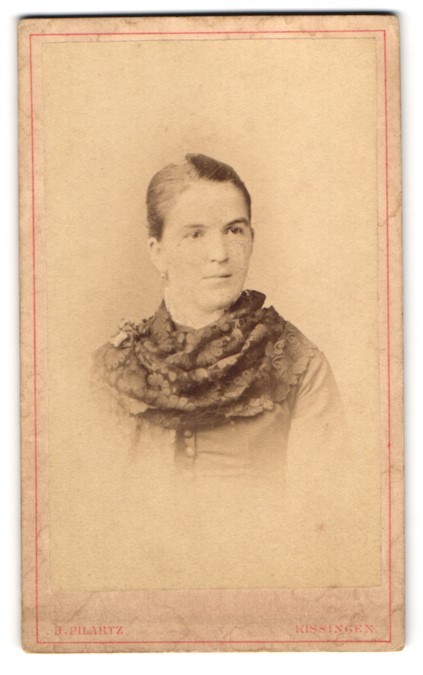 Photography Jacques Pilartz, Bad Kissingen, portrait beautiful Miss with be
