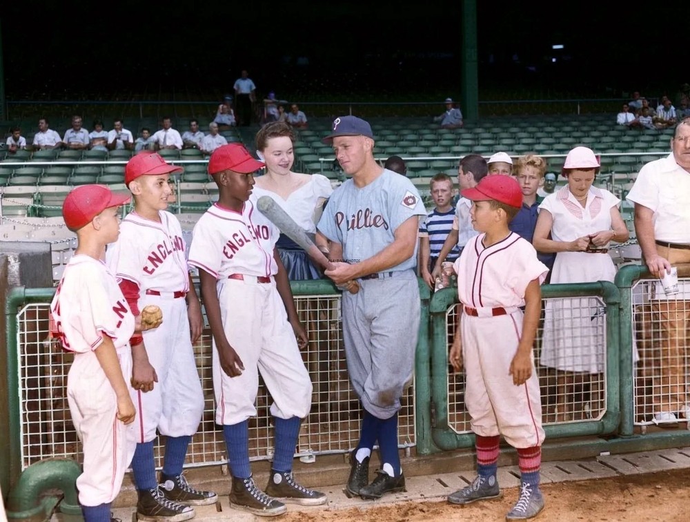 Richie Ashburn-1951-color 8×10 Colorized Print-FREE SHIPPING