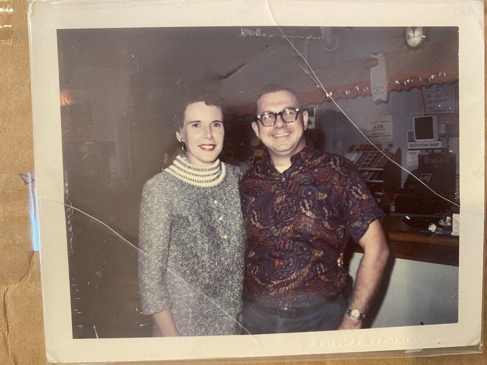2 Andy Warhol Rare Original Polaroid Photographs FH 15. 01643