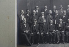 Old Picture Family Photo Hermann Arthur Lindacher Men Woman around 1900