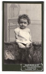 Photography Samson & Co., Chemnitz, Theaterstrasse 1, portrait sweet toddler I
