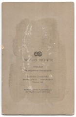 Photograph Adolph Richter, Leipzig-Lindenau, young woman in dark winter dress