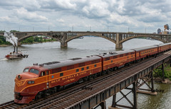 Photo Art Print of GM&O streamlined train between Chicago – St. Louis, ca. 1940s