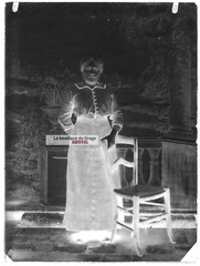 Original Antique Glass Plate Negative 9×12 cm Black and White Woman Portrait