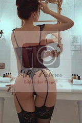 No. 373 – Erotic Pin Up Photo in Glossy Quality – Size 20 x 30 cm
