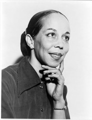 Janet Collins Photograph – Vintage Photo from 1951