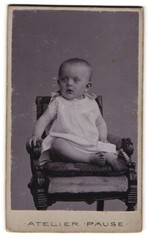 Photography studio break, Chemnitz, Poststraße 11, portrait cute baby in