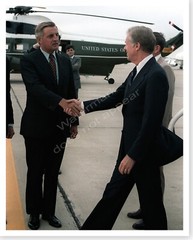 Jimmy Carter 1980 Shaking Hands With Walter Mondale 8×10 Silver Halide Photo