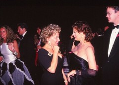 Dia Bette Midler, Susan Sarandon, Tim Robbins 1992 KB Format Photographer P2-1-2-2