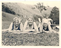 Baden Swimwear Young Women Heinkyllermühle Bitburg Eifel Vintage 15.8.1934