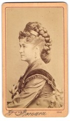 Photography Leopold Bude, Graz, portrait theatre actress Frl. Bornara in S
