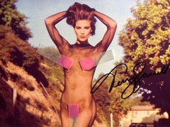 Terry Ferrell signed photos