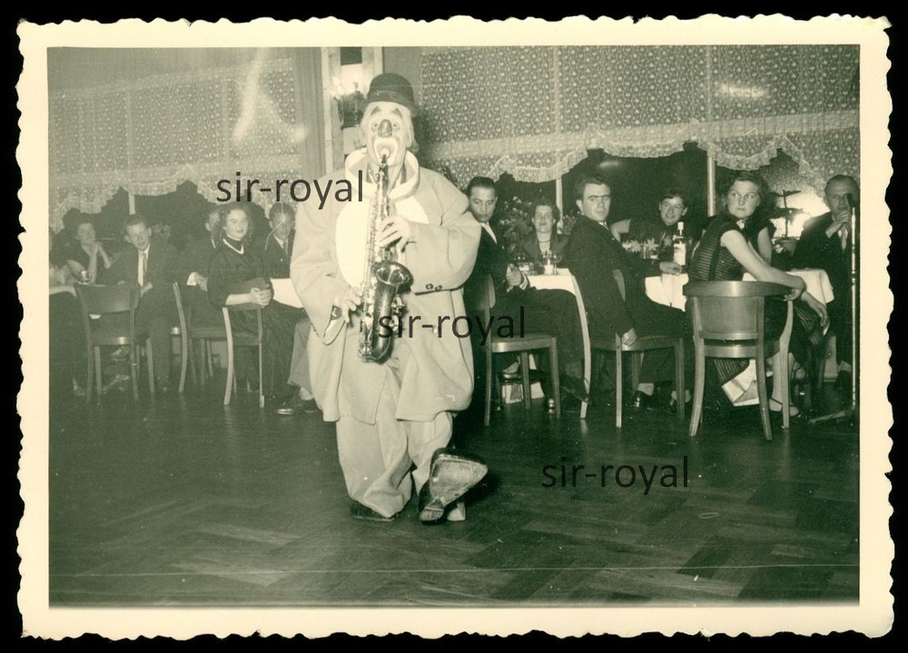 Clown Playing Saxophone at a Party 1955 – 1950s – Photo 10x7cm
