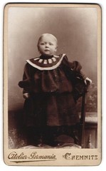 Photography studio Germania, Chemnitz, Zwickauerstr. 2p, imposing toddler i