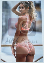 No. p405 – 5 erotic photos of beautiful women – glossy quality in 10x15cm