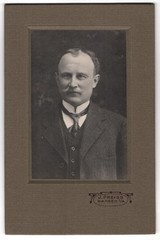 Photograph J. Preiss, Wangen i. A., Portrait of a Mr CDV / Cabinet Photo