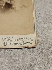 Affectionate couple Cabinet Card Portrait Thomas Ottumwa Iowa