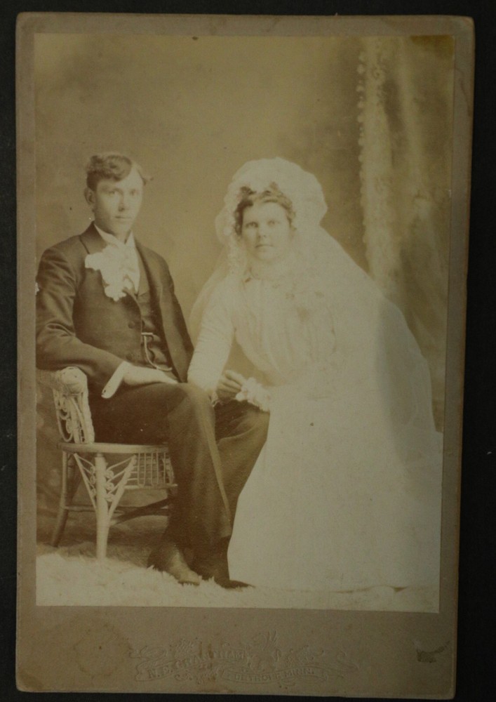 Cabinet Card, PJ & Ida Leegard, wedding, Grantham, Detroit Minnesota