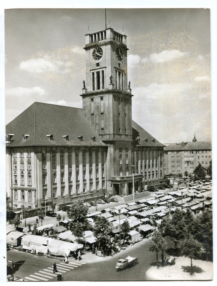Old photo Berlin City Hall Schöneberg, 18x24cm