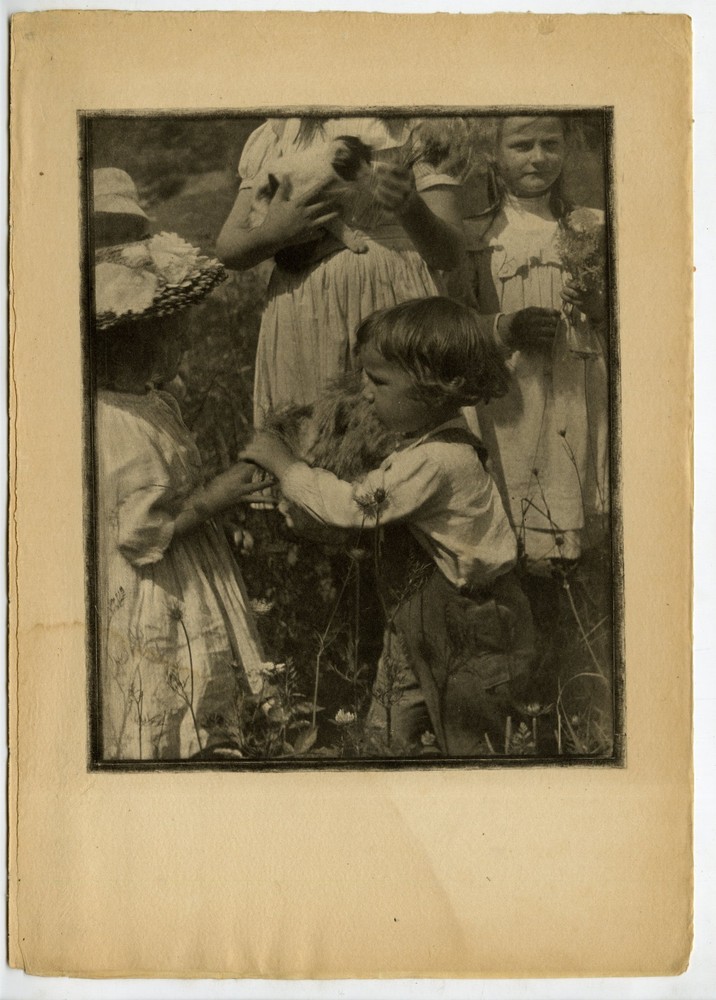 Gertrude Käsebier, “Happy Days” April 1905, Original Camera Work X Photogravure