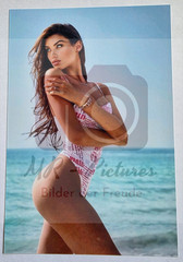 No. p1 – 7 Erotic Photos by Melinda Londom – Glossy Quality in 10x15cm