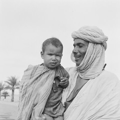 Photo On BARYTE Paper Algeria Child 1960 Size 40x40cm