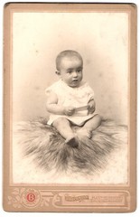 Photography by J. Beckmann, Alzey, Weinrufstr., portrait of a toddler