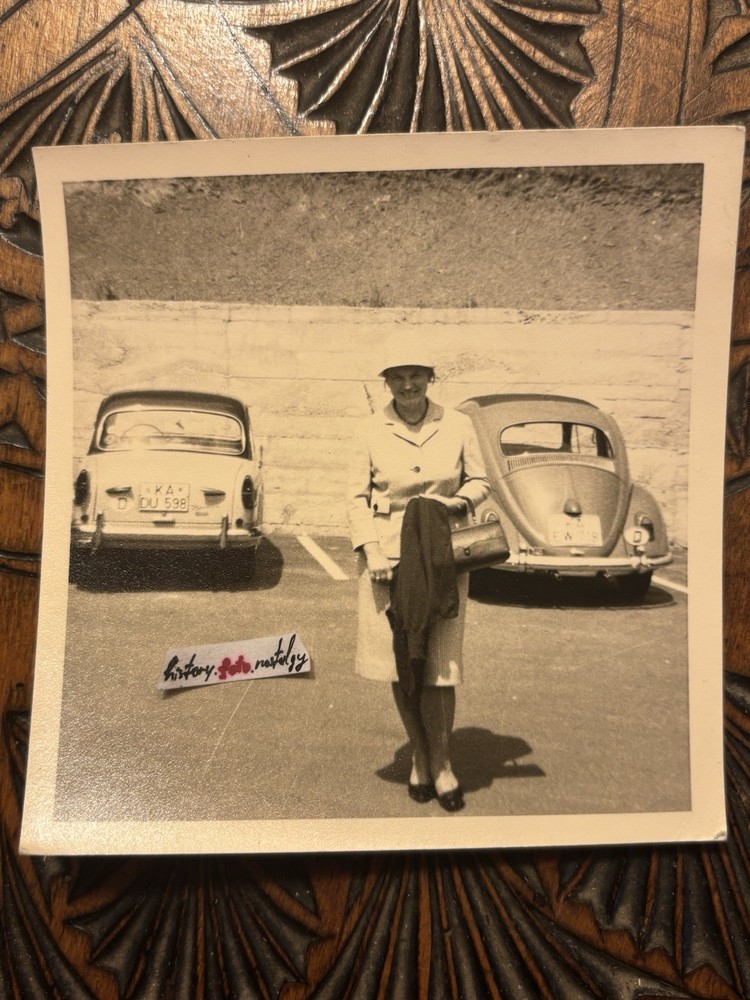 ❤️Beautiful Photo~40-70 Woman Lady Cars Bugs Fashion Skirt Hat Pose Elegant 10×10