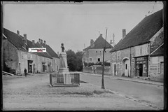 Mont-sous-Vaudrey, Grocery, Glass Photo Plate, Black & White Negative 10×15 CM